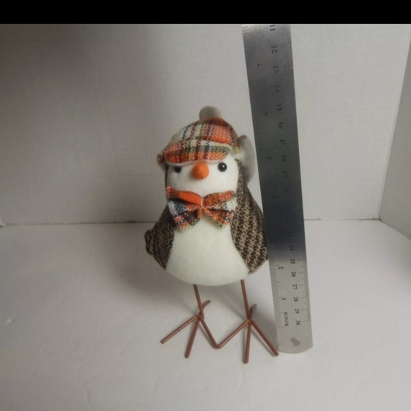 Plaid Brown‎ and White Bird Decor - Picture 6 of 7